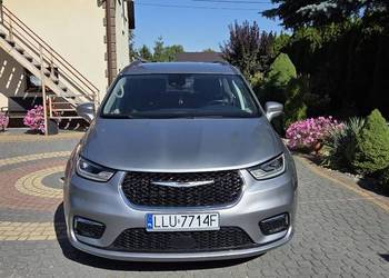 Chrysler Pacifica 2021r lift nowe opony asystent pasa bliss radar