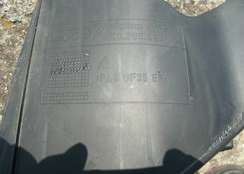Ślizg zderzaka pod lampę Audi A1 8X0.805.607
