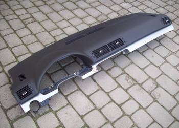 Audi A4 B6 deska rozdzielcza kokpit