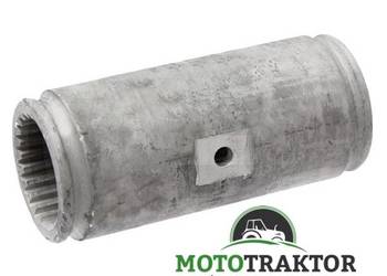 Tuleja łącząca wał Massey Ferguson 3645 3670 3690 3635 8120