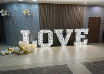 Na wynajem duży napis LOVE, 120 cm, klasyczny lub z ażurowym
