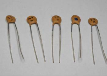 Kondensator 3,3pF 25V KCPf CERAD