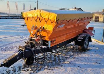 Posypywarka komunalna Piasku i Soli Pronar T131