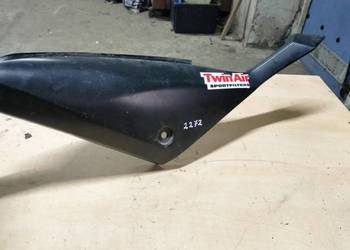 Yamaha TZR 50 prawy boczek pod siedzeniem