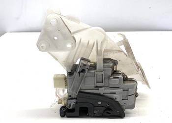 ZAMEK DRZWI PRAWY TYŁ VW PASSAT B7 Kombi 3C4839016A 10-15