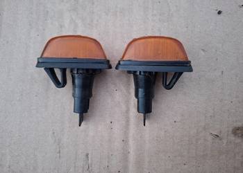 Kierunkowskazy kierunki migacze boczne Fiat 126p Maluch