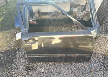 Mercedes W 124 prawe drzwi przód