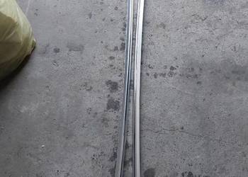 8K9860021A 8K9860022A Relingi dachowe chrom Audi A4 B8