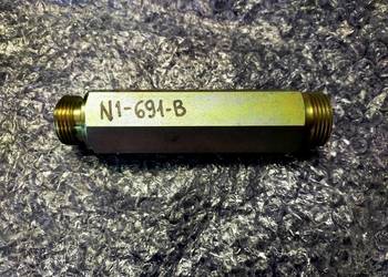 Złącze proste siłownika hydraulicznego typ TATRA nowe faktura