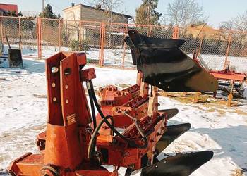 Pług 3 skibowy obrotowy