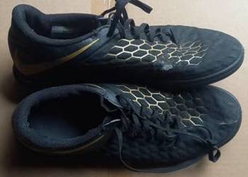 Buty sportowe Nike rozm 42 Turfy Halówki
