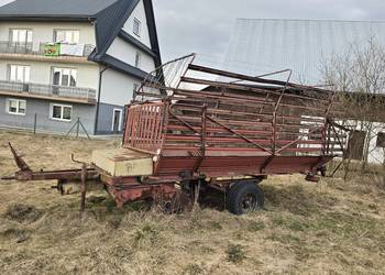 Przyczepa samozbierająca