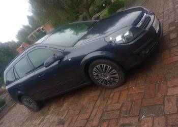 FAJNA ASTRA z roku 2006 diesel !!