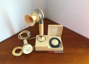 MALWA TELKOM RWT telefon z czasów PRL model z 1985r.