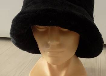 Czapka Kapelusz Bucket Zimowa Futrzana Sztuczne Futro Czarna Marks Spencer