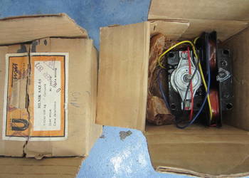 SAZ 06 / 0,1A 0,6W /220/110V 2850 obr/m silnik UNITRA silma