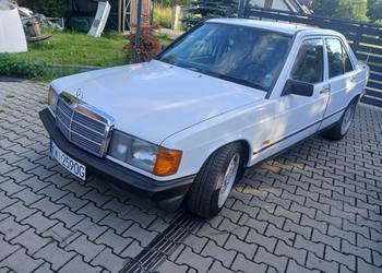 Mercedes 190e 2.0 benzyna,  w201 z klimatyzacja, z Włoch bez rdzy