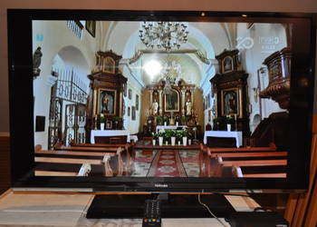 Telewizor Toshiba 40" 40RL938 z pilotem.