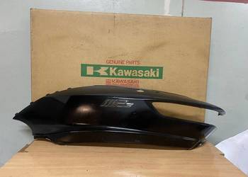 Bok Boczek Owiewka Lewa Piaggio MP3 300 IE