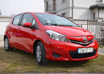 Ładna Toyota Yaris 1.0 Gaz 2 kpl kół
