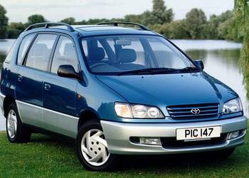 SKUP TOYOTA COROLLA PICNIC 1997-2006