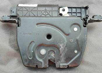 BMW 5 F10 Zamek klapy tylnej pokrywy bagażnika 51247191212