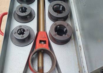 Gwintownica Roller1/2 do 2 cali Ridgid 700 imadło