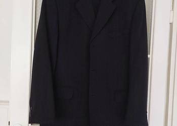 Garnitur  męski  czarny 176/104