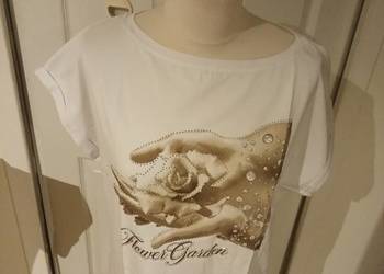 Sprzedam bluzkę damską rozmiar XL.