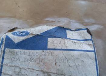 7111470 Wkładka zam.klapy tył MONDEO 1992-1996