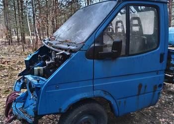 Ford Transit mk3 1985-1991 kabina szyba podłoga stopień fotel deska lampa