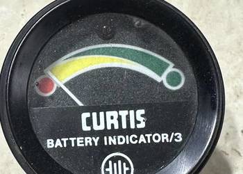 Wskaźnik naładowania baterii CURTIS