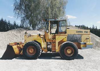 Ładowarka CLARK 75C