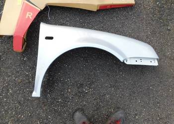 golf IV błotnik prawy nowy kolor LB7Z WYSYŁKA golf IV błotnik prawy nowy kolor LB7Z WYSYŁKA