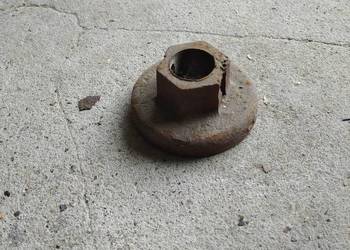 Nakrętka sprzęgła podajnika pochyłego, pasuje do Bizon