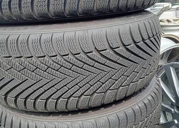 Opony zimowe 225/55 r17 Pirelli jak nowe montaz 80zł Łagow
