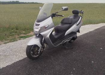 Suzuki Burgman 400