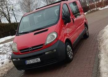 Opel Vivaro 1.9 DTI 101km / 6 biegów / Hak/ Brygadówka
