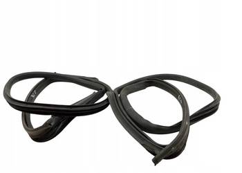 USZCZELKA DRZWI LEWY PRAWY TYŁ KOMPLET Maserati Ghibli III (2013-2024)