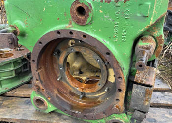 John Deere 6200 6300 6400 6500 Obudowa Tylnego Mostu L75289 AL162992 AL823…