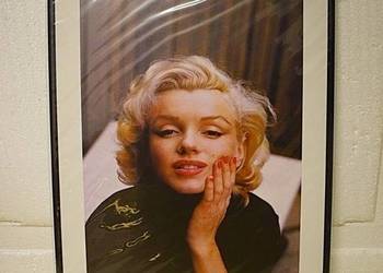 Marlin Monroe - kolorowe zdjęcie w ramówce - 29 x 39 cm ,do zawieszenia Marlin Monroe - kolorowe zdjęcie w ramówce - 29 x 39 cm ,do zawieszenia