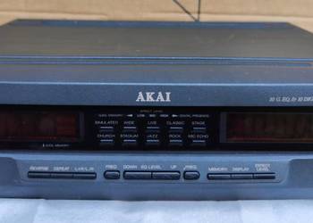 Korektor i procesor dźwięku AKAI EA-M830