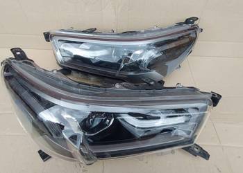 Toyota Hilux  lampy Full  LED