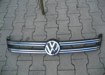 VW TIGUAN LIFT  ATRAPA GRILL ZNACZEK 5N0853655