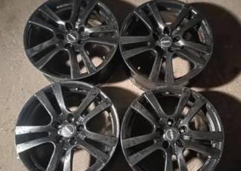 Sprzedam felgi do renault Trafic 17 cali