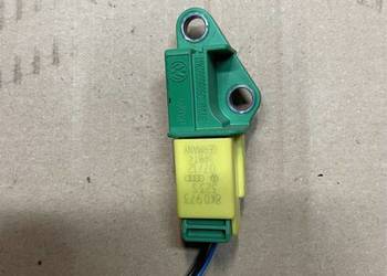 Czujnik uderzeniowy sensor LT 1k0909606C audi a5 8t lift