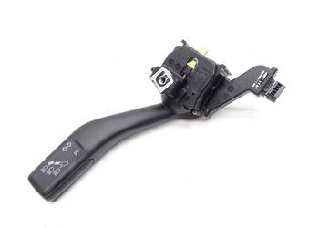 PRZEŁĄCZNIK MANETKA ŚWIATEŁ KIERUNOWSKAZÓW 1K0953513E VW GOLF VI A3 8P