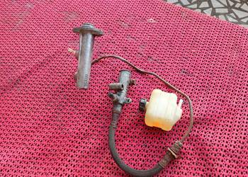 Zbiornik płynu hamulcowego pompa hamulcowa G-AC10  FIAT 125P