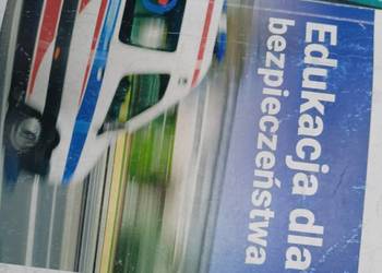 dla bezpieczeństwa" (EDB) Nowa Era gdańska szafa z książkami Trójmiasto