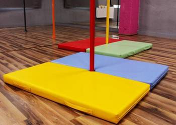 Materace do ćwiczeń fitness i Pole dance